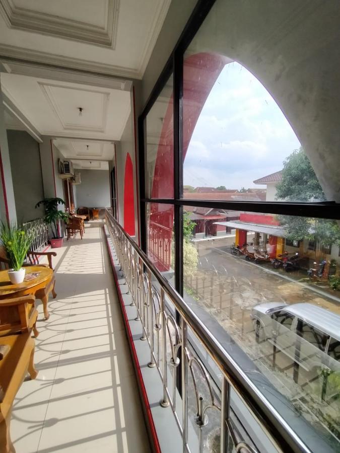 Hotel Asri Baru Purwokerto Eksteriør bilde
